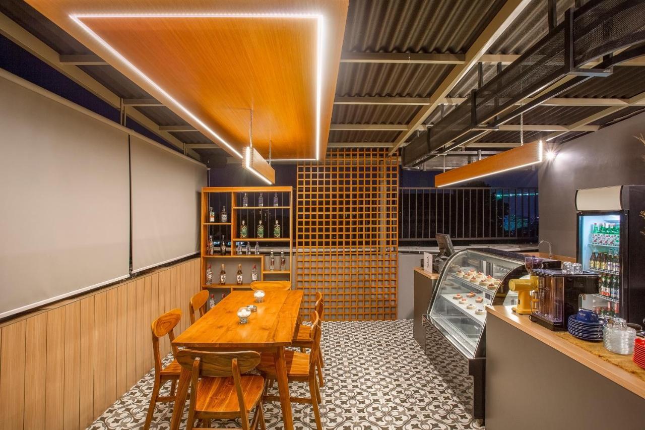 Zest Sukajadi Bandung By Swiss-Belhotel International Buitenkant foto